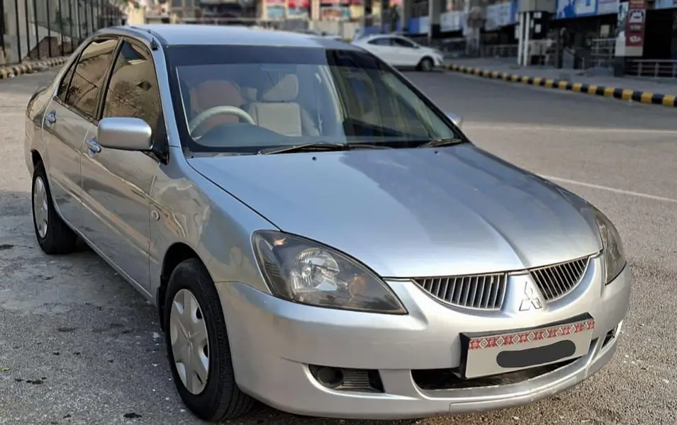 Mitsubishi Lancer 2004