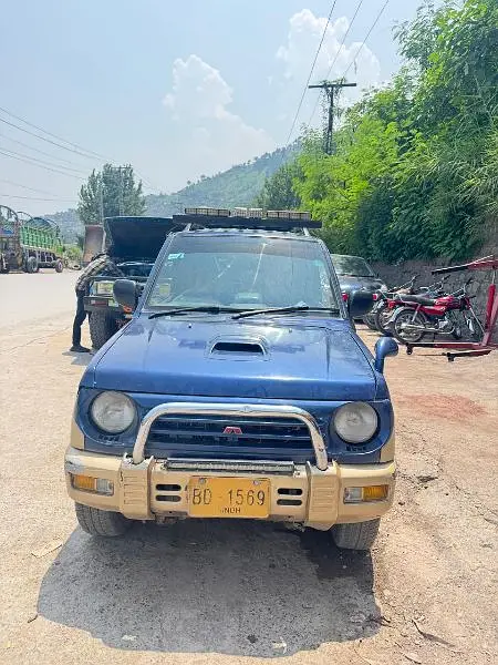 Mitsubishi Pajero Mini 1996