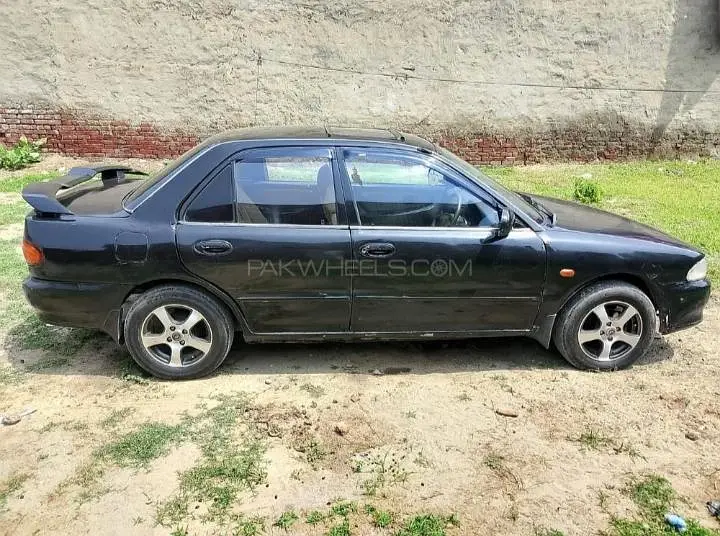 Mitsubishi Lancer 1992