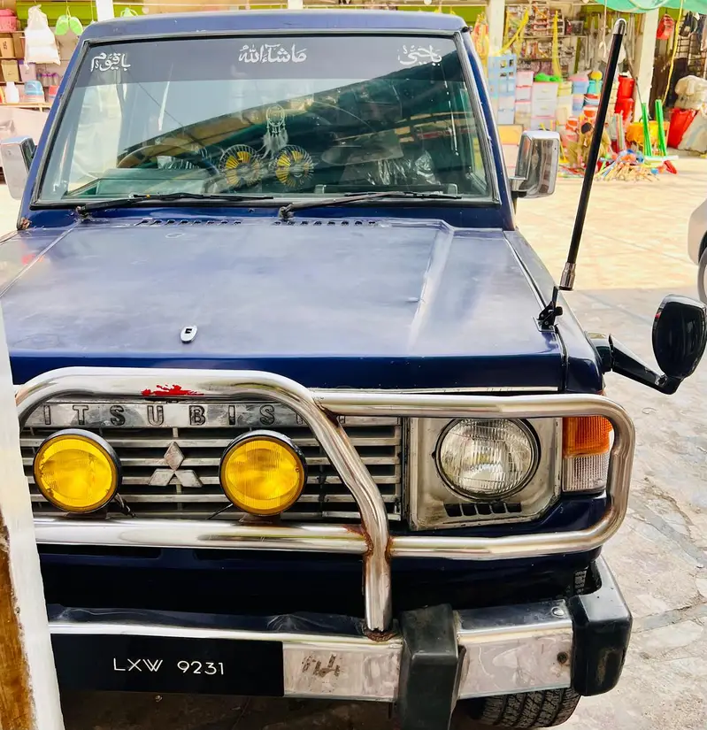 Mitsubishi Pajero Mini 1982