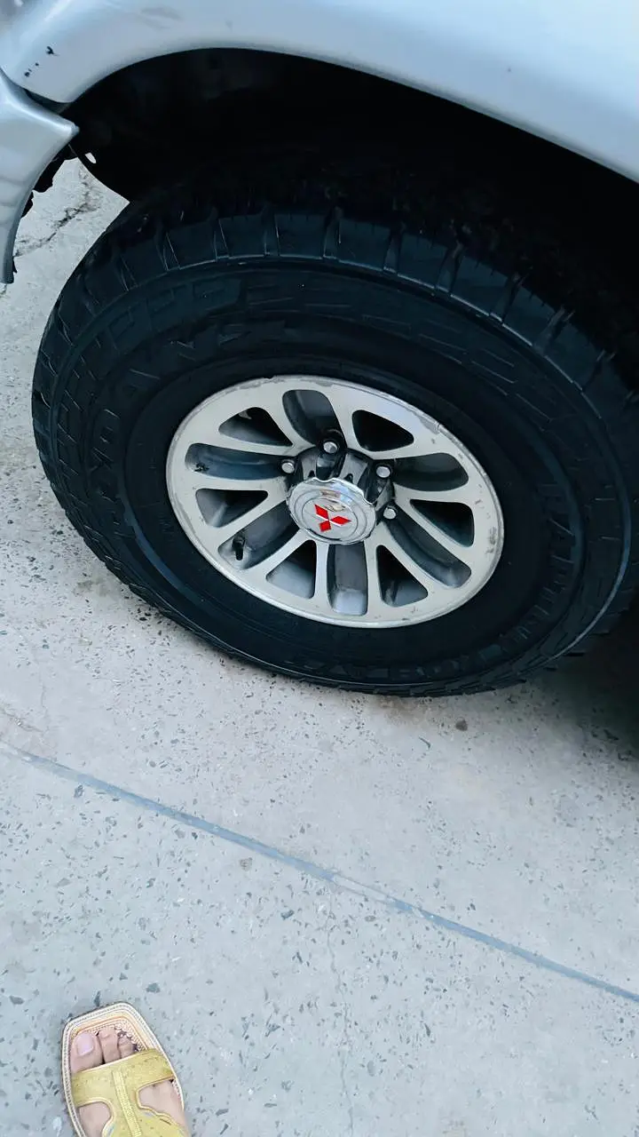 Mitsubishi Pajero 1993