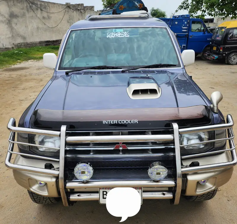 Mitsubishi Pajero 1997