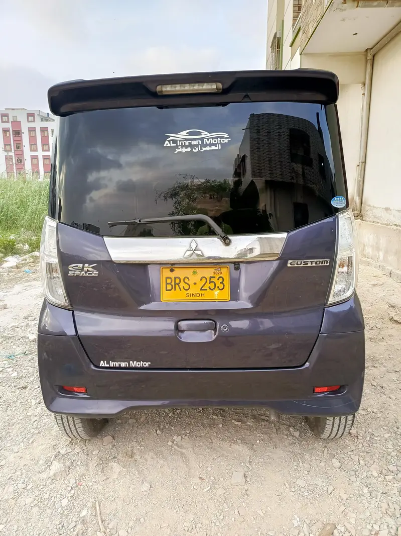 Mitsubishi EK Space Custom 2015