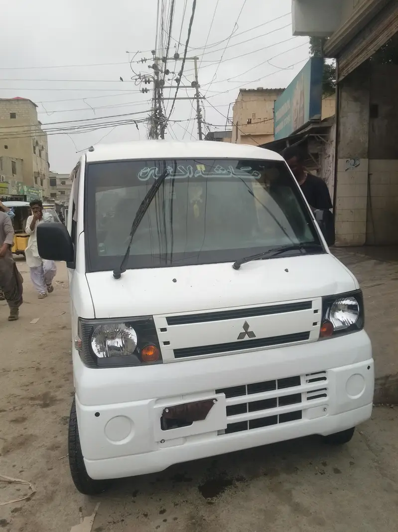 Mitsubishi Minicab Bravo 2017