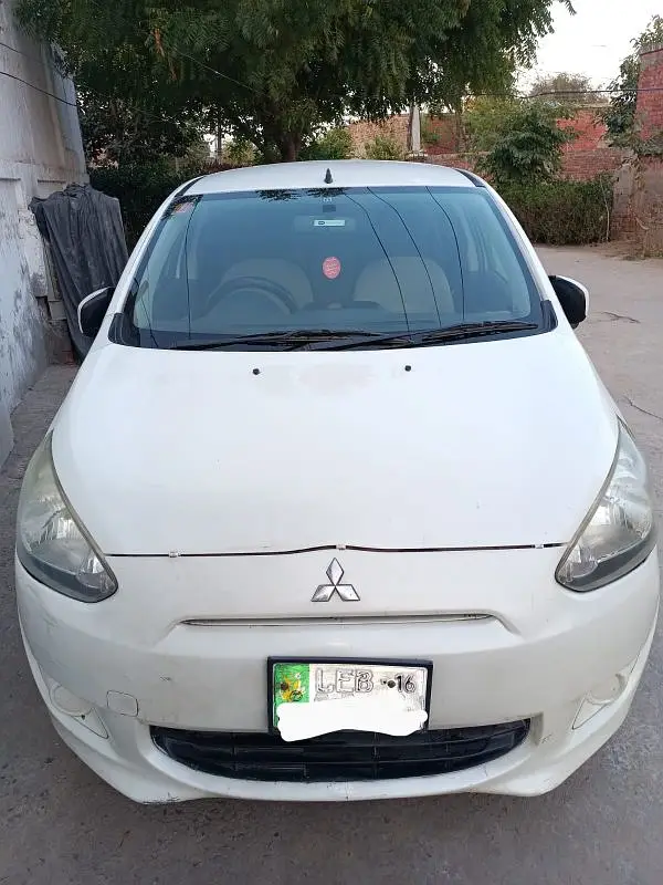 Mitsubishi Mirage 2013