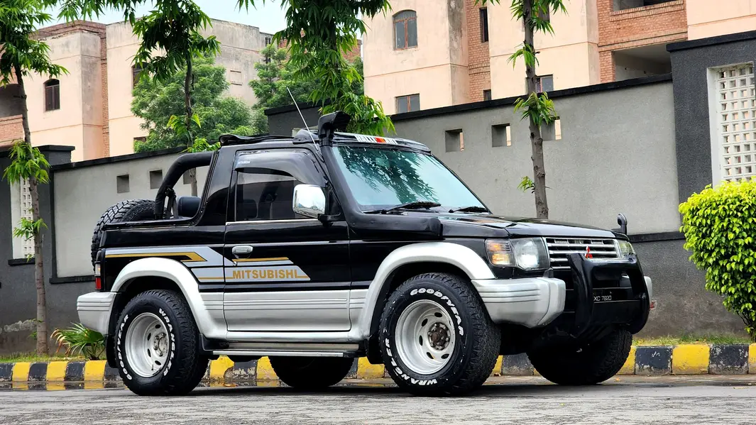 Mitsubishi Pajero 1991