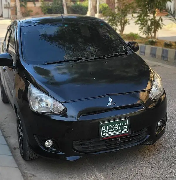 Mitsubishi Mirage 2012