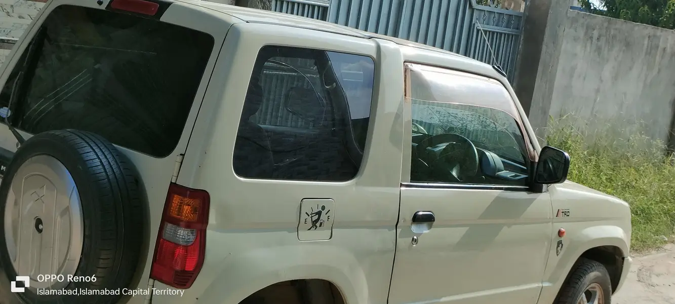 Mitsubishi Pajero Mini 2007