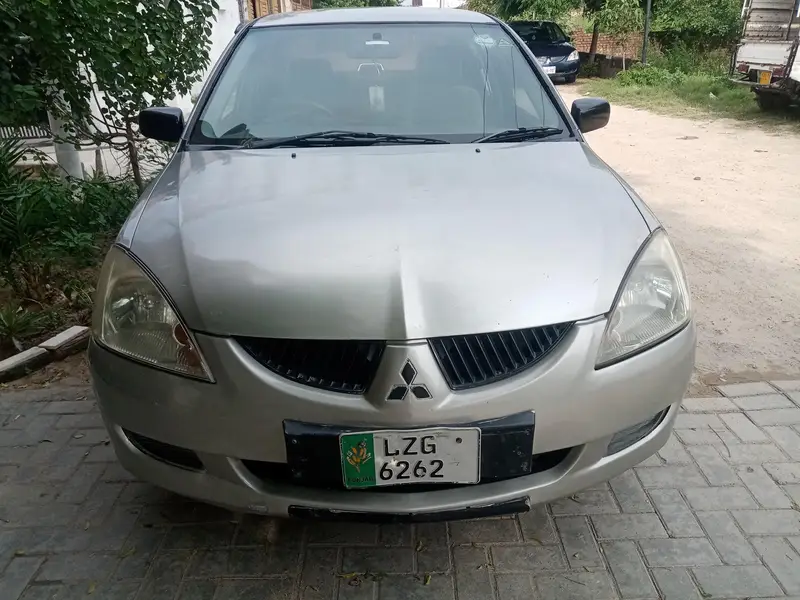 Mitsubishi Lancer 2004