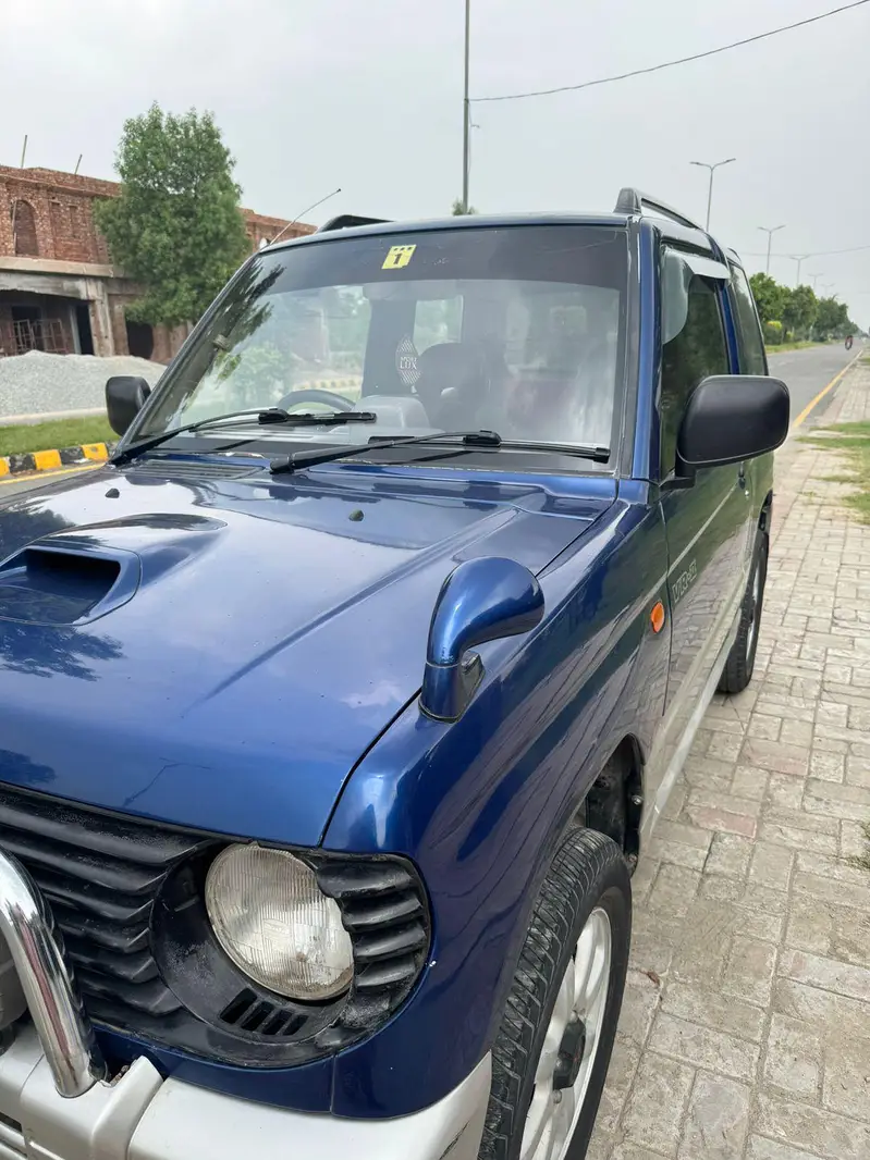 Mitsubishi Pajero Mini 1995