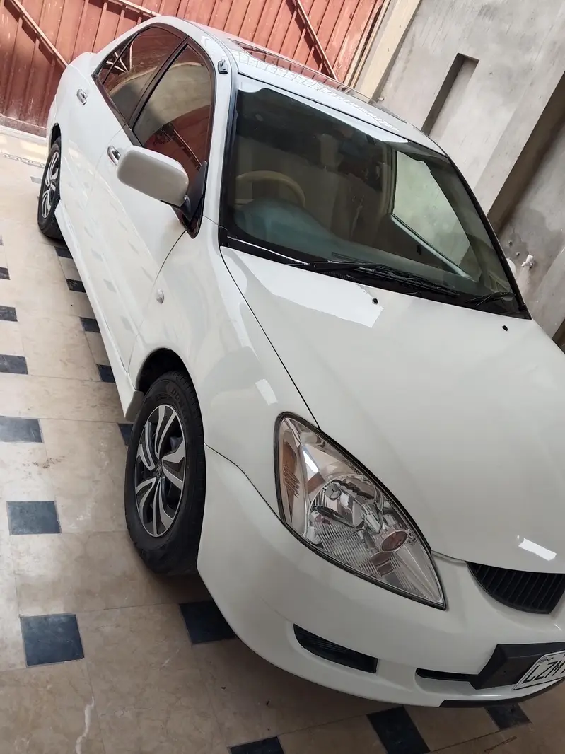 Mitsubishi Lancer 2004