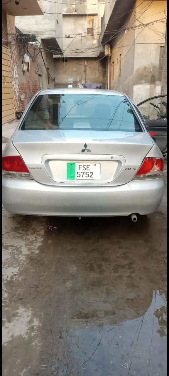 Mitsubishi Lancer 2005