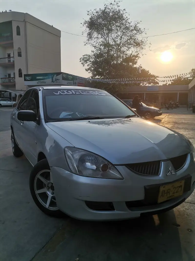 Mitsubishi Lancer 2005