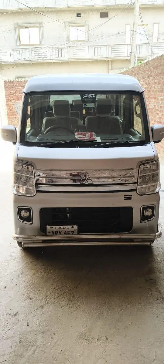 Mitsubishi Town Box 2018