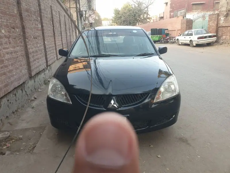 Mitsubishi Lancer 2005