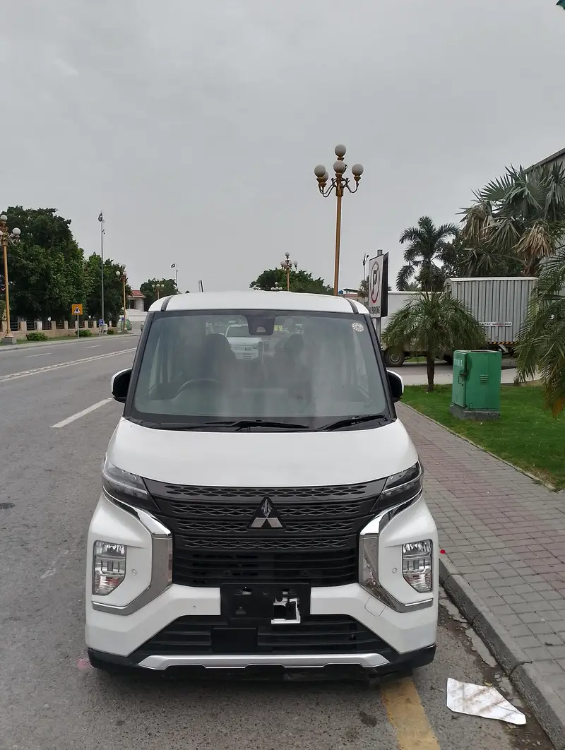 Mitsubishi Ek X 2021