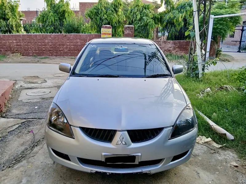 Mitsubishi Lancer 2004