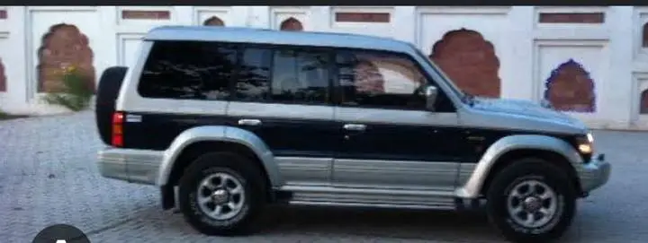 Mitsubishi Pajero 1993