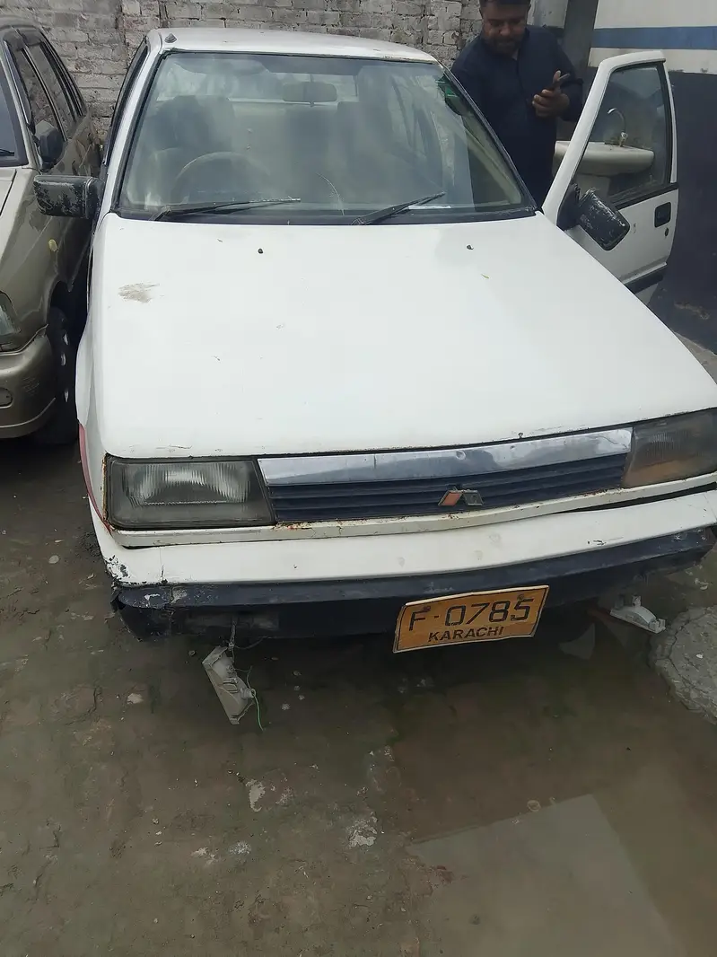 Mitsubishi Lancer 1986