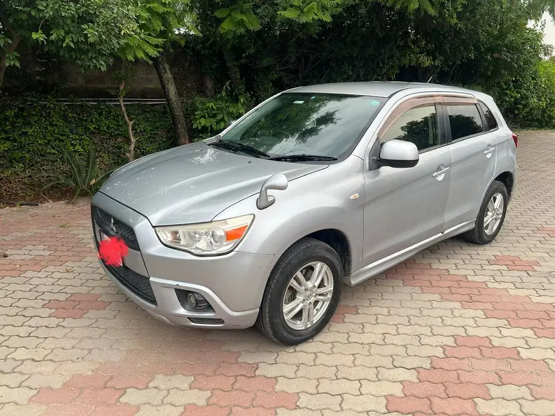 Mitsubishi Rvr 2012