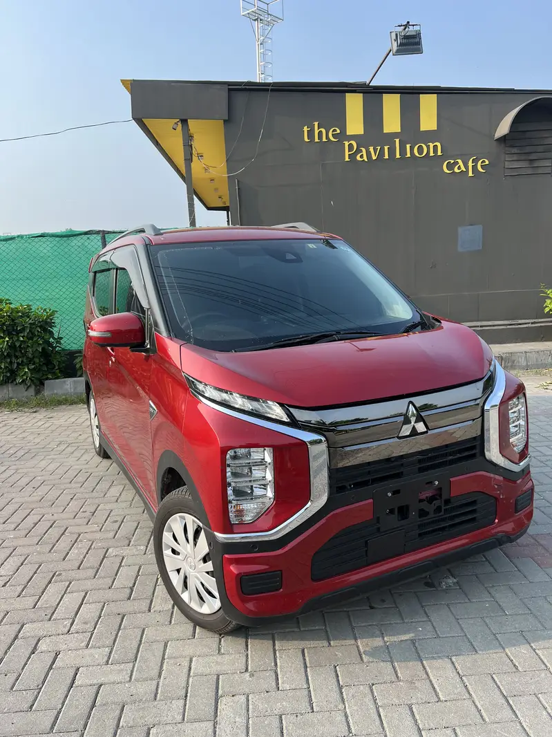 Mitsubishi Ek X 2023