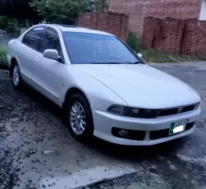 Mitsubishi Galant 2005