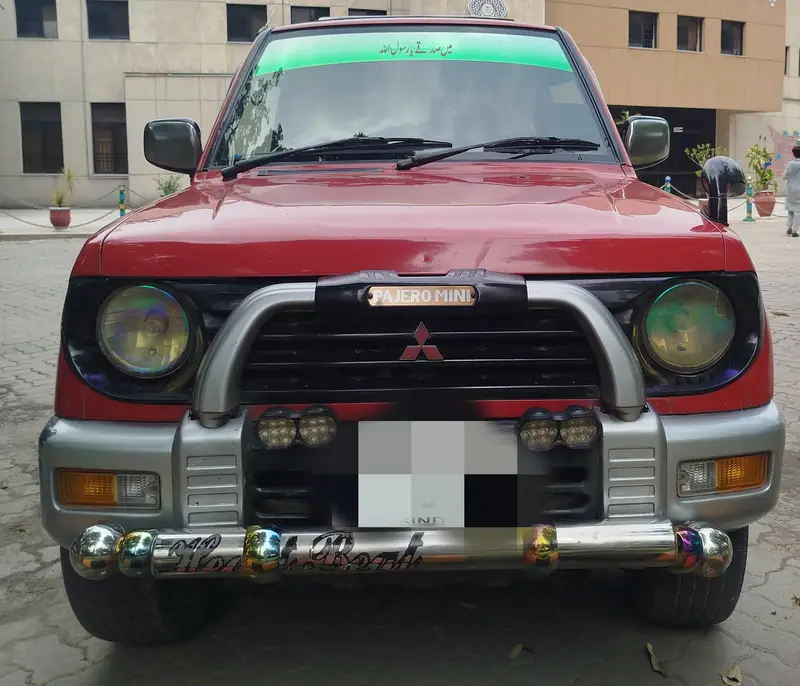 Mitsubishi Pajero Mini 1997