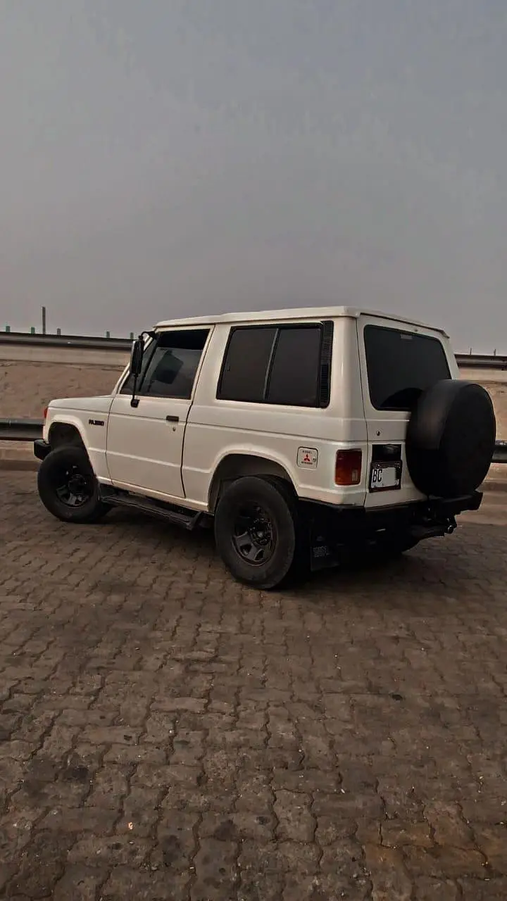 Mitsubishi Pajero 1985