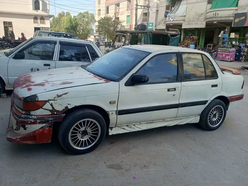 Mitsubishi Lancer 1989