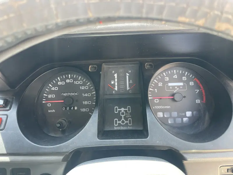 Mitsubishi Pajero 1994