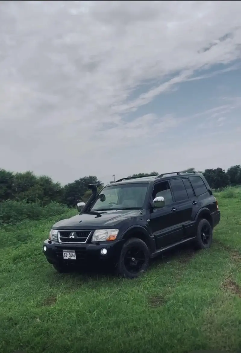 Mitsubishi Pajero 2006