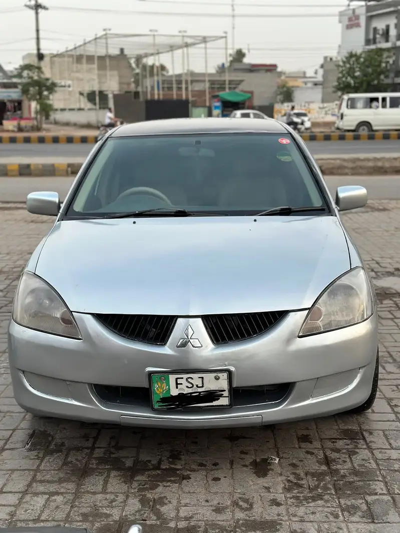 Mitsubishi Lancer 2005