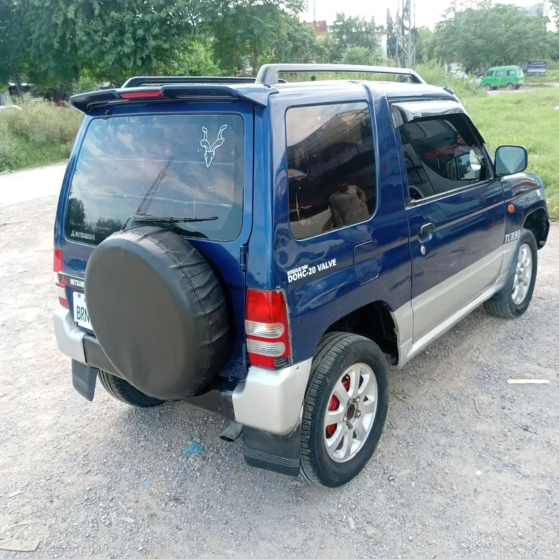 Mitsubishi Pajero Mini 1996
