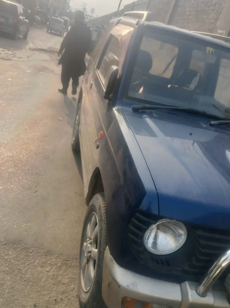 Mitsubishi Pajero Mini 1995
