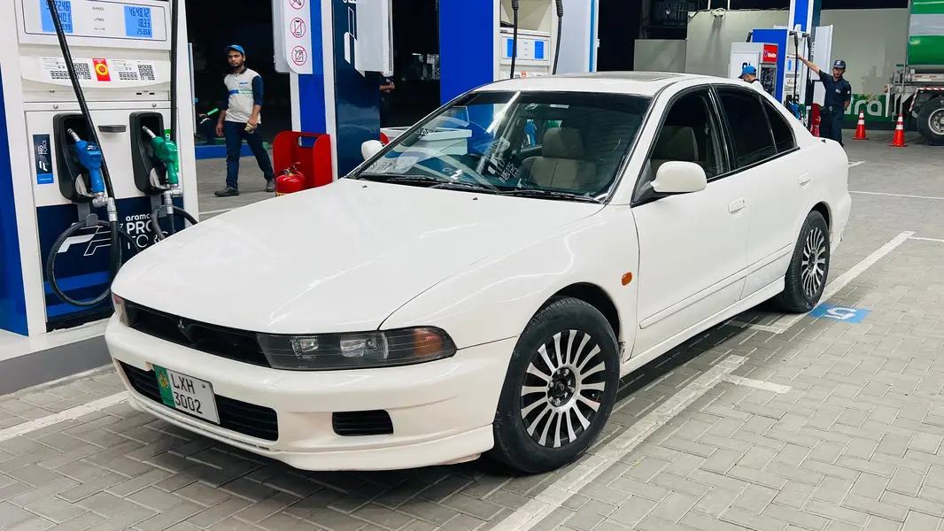 Mitsubishi Galant 1998