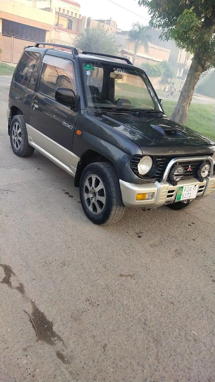 Mitsubishi Pajero Mini 2007