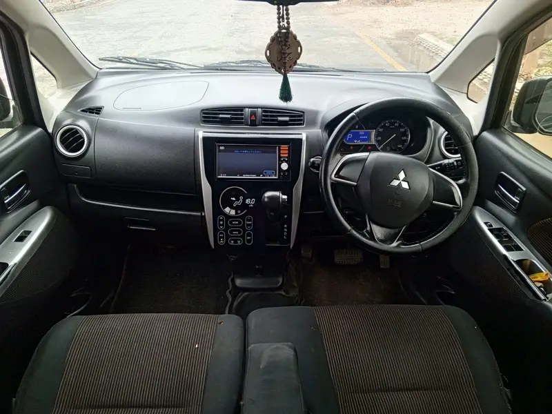 Mitsubishi Ek Wagon 2017