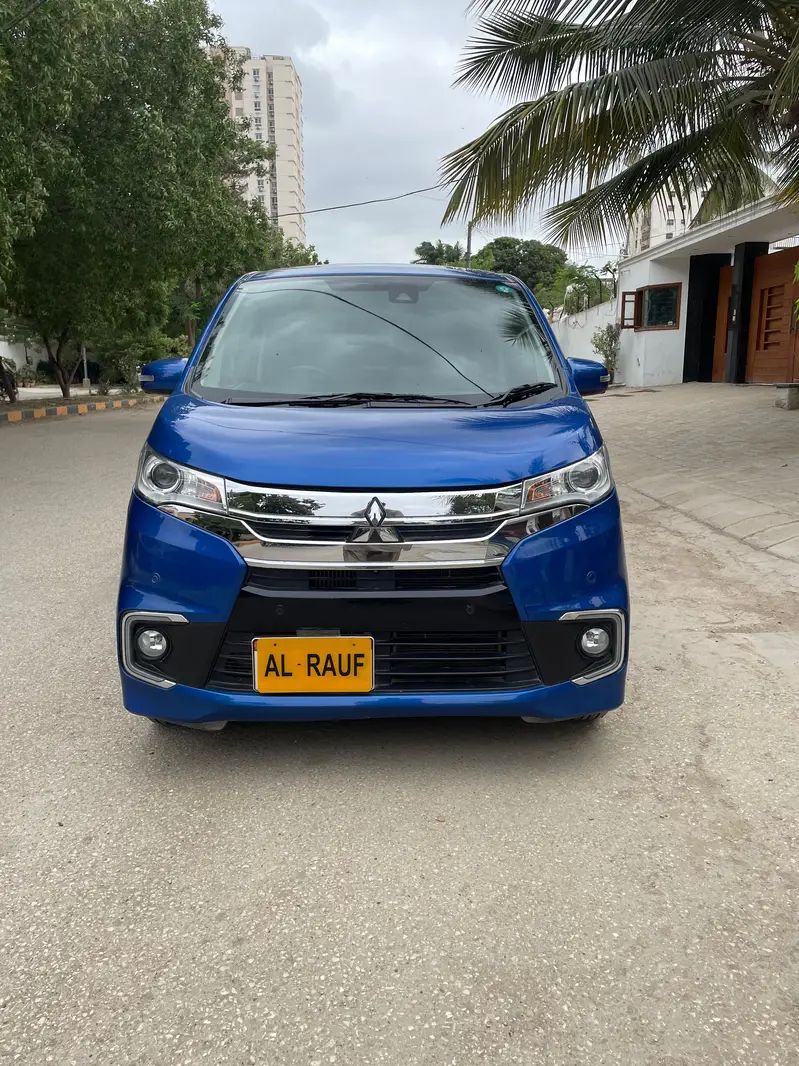 Mitsubishi EK Custom 2018