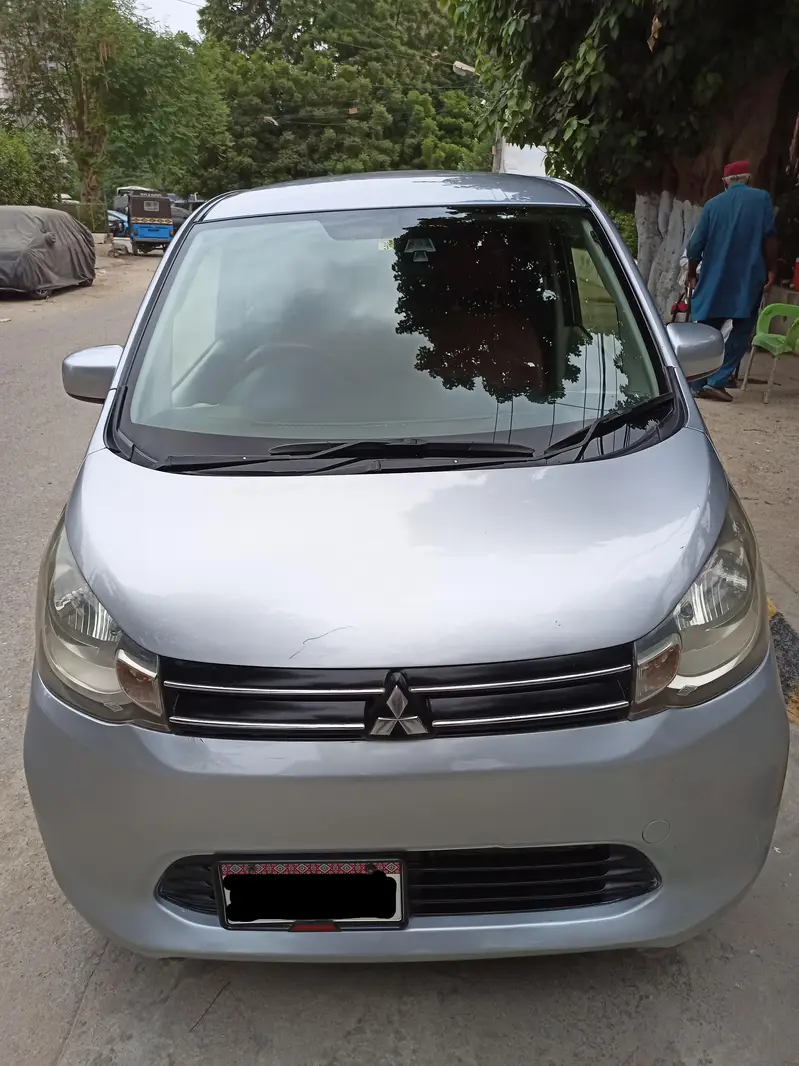 Mitsubishi Ek Wagon 2015