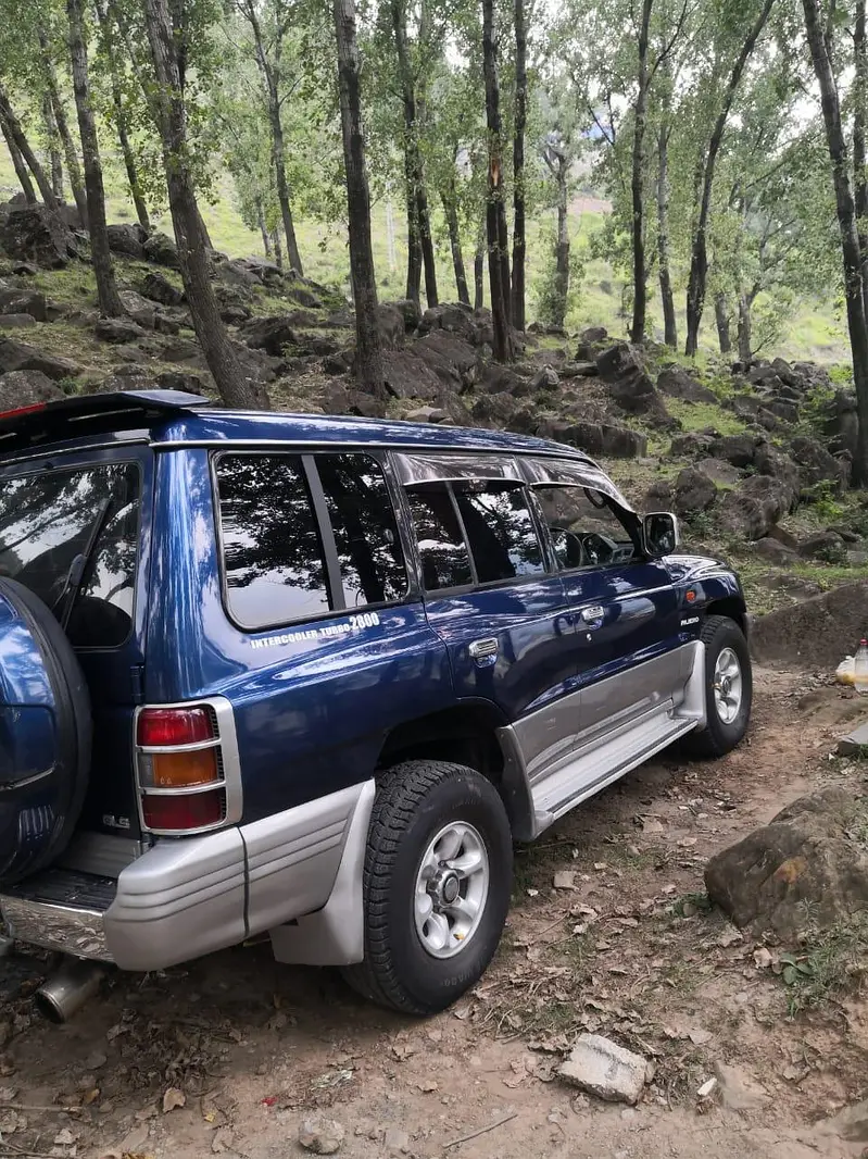 Mitsubishi Pajero 1999