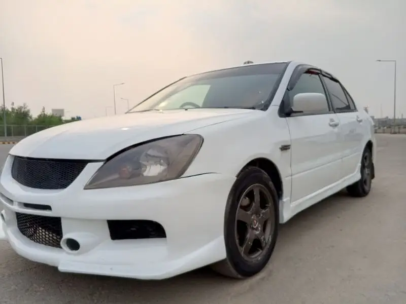 Mitsubishi Lancer 2005