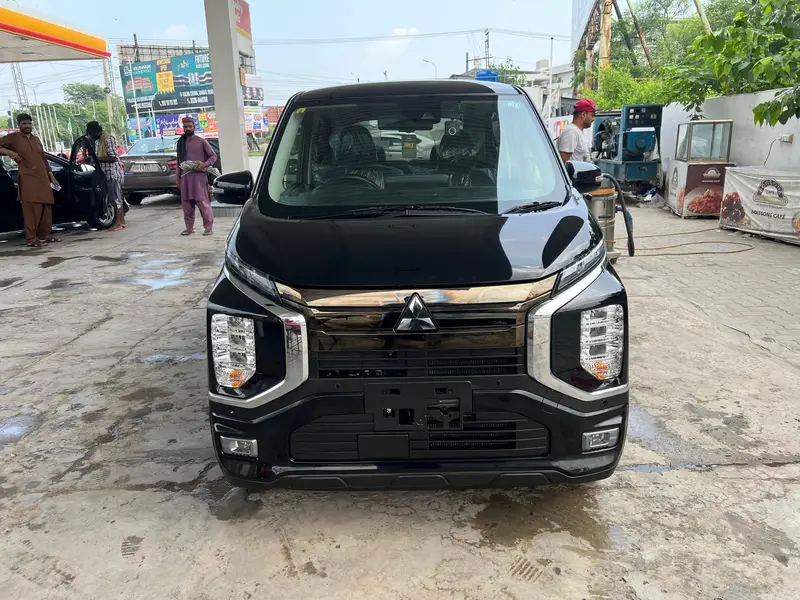 Mitsubishi Ek X 2023