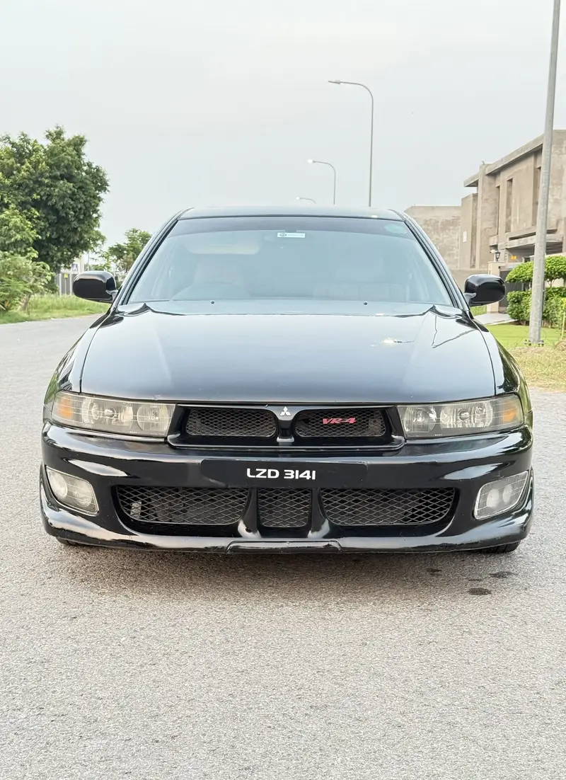 Mitsubishi Galant 2004