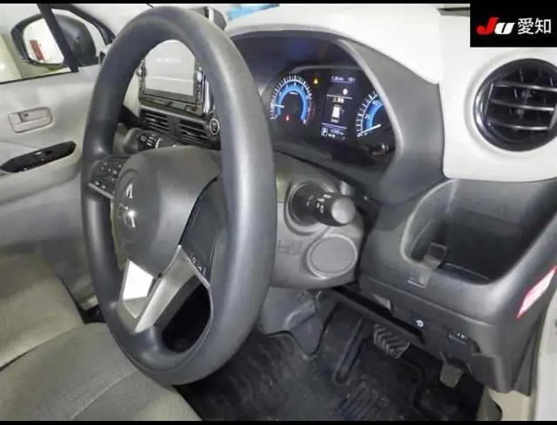 Mitsubishi Ek Wagon 2021