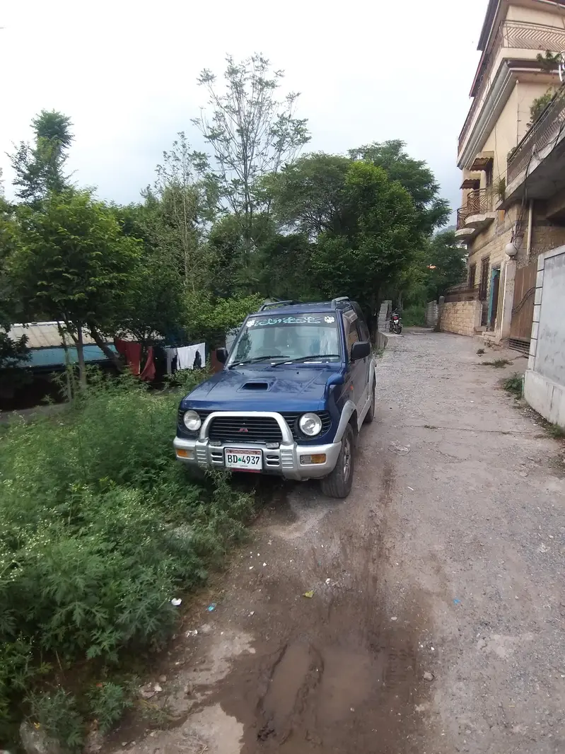 Mitsubishi Pajero Mini 1997