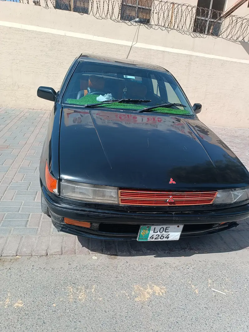 Mitsubishi Lancer 1991