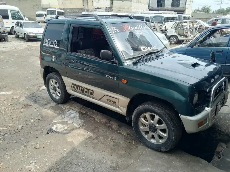 Mitsubishi Pajero Mini 1996