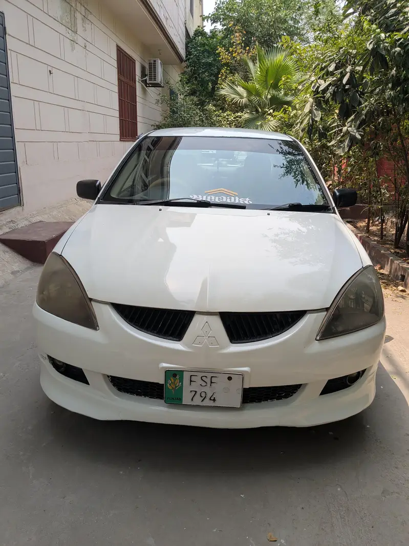 Mitsubishi Lancer 2005