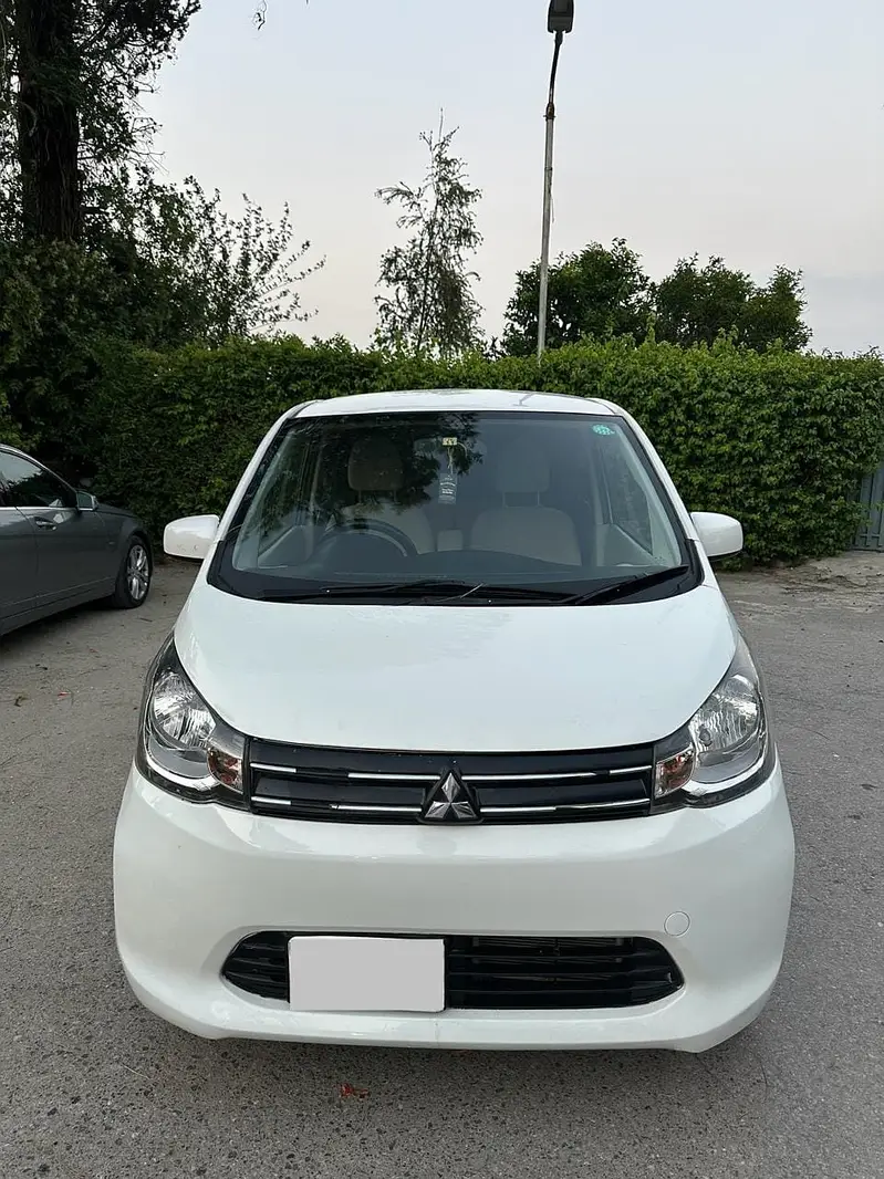 Mitsubishi Ek Wagon 2014