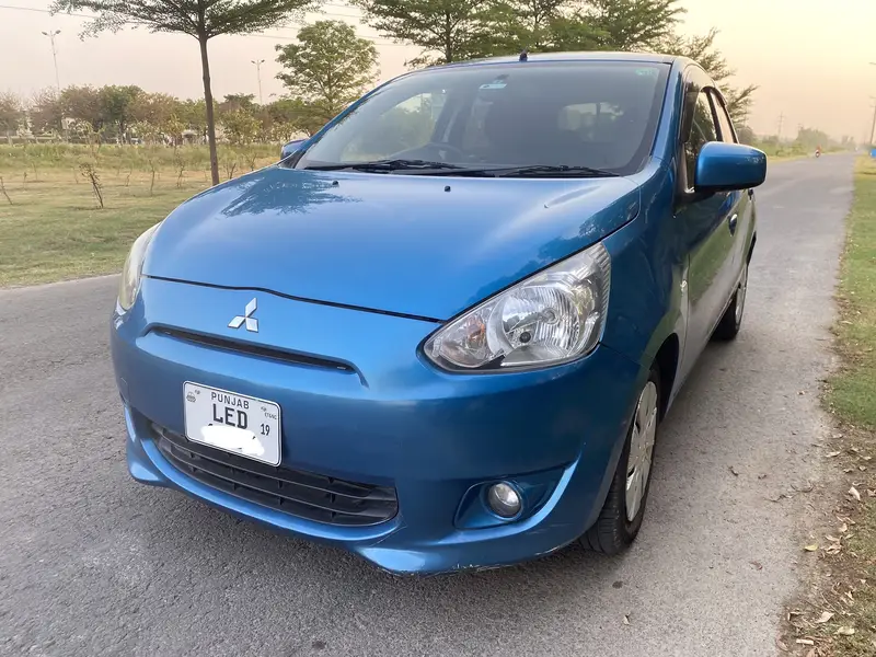 Mitsubishi Mirage 2014